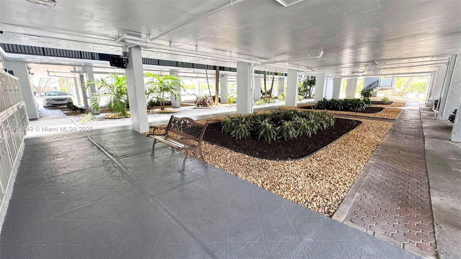 CARLISLE AT HAMPTONS WEST - Residential