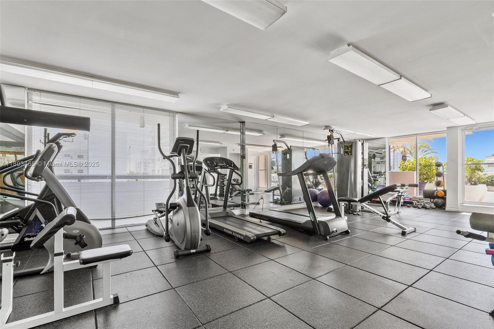 PARC PLAZA CONDO - Residential Lease