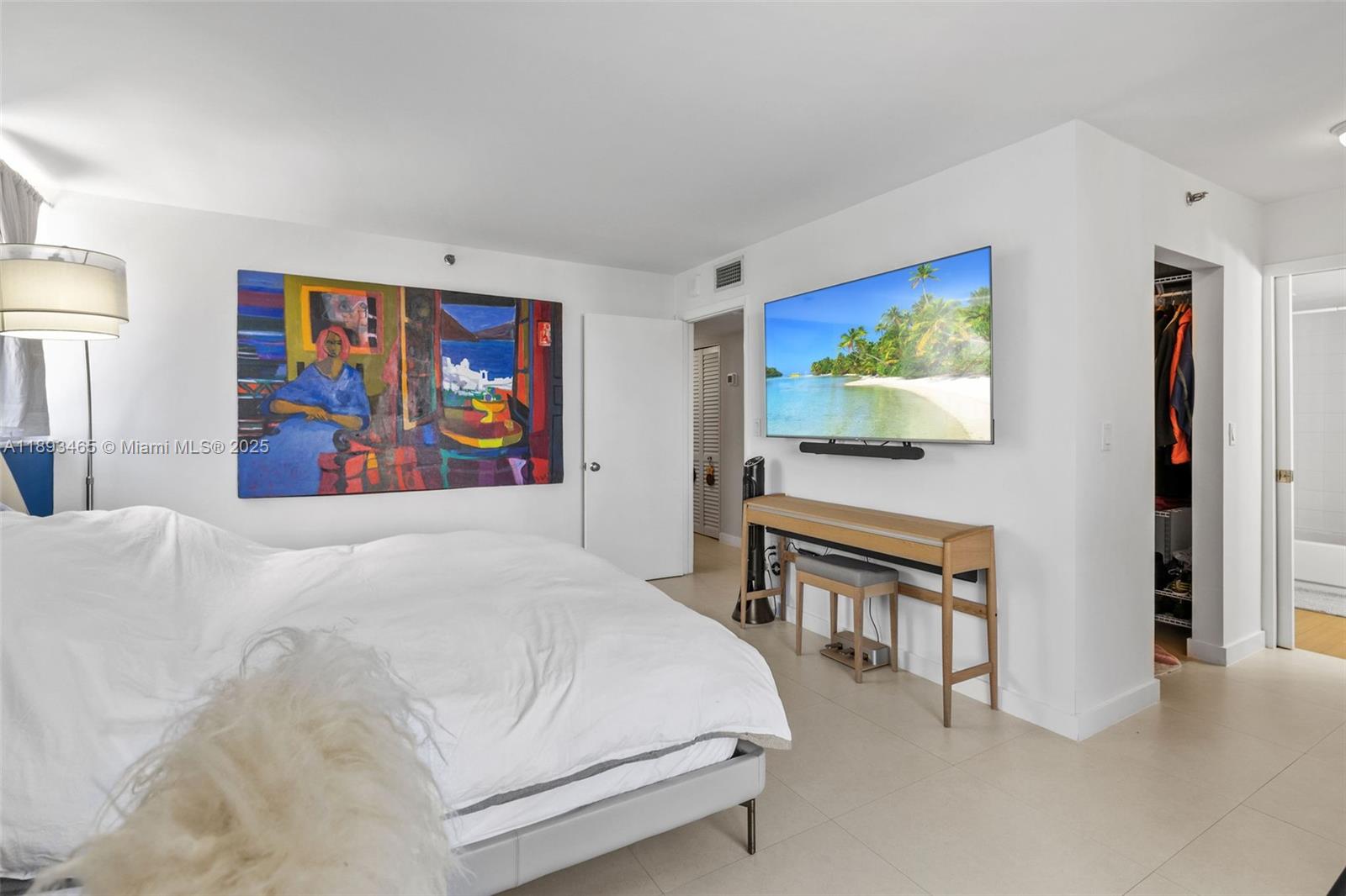 PARC PLAZA CONDO - Residential Lease