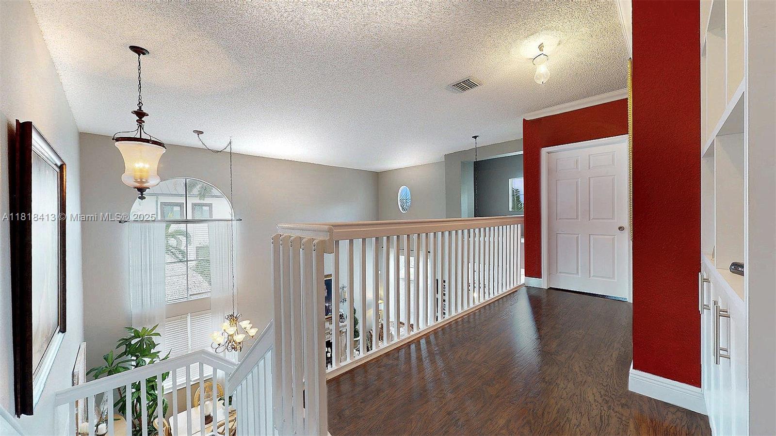 OAK CREEK SOUTH 1ST ADDN - Residential