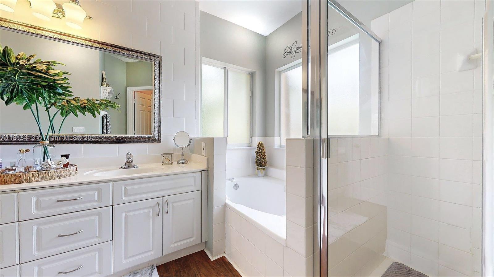 OAK CREEK SOUTH 1ST ADDN - Residential