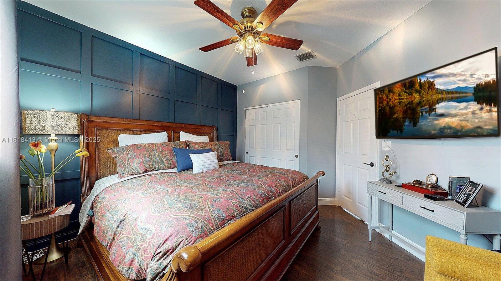 OAK CREEK SOUTH 1ST ADDN - Residential