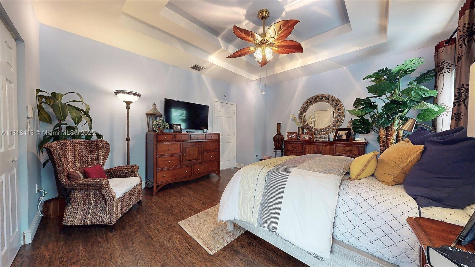 OAK CREEK SOUTH 1ST ADDN - Residential