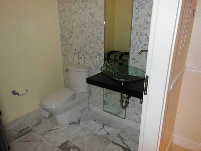 EPIC WEST - Residential Lease