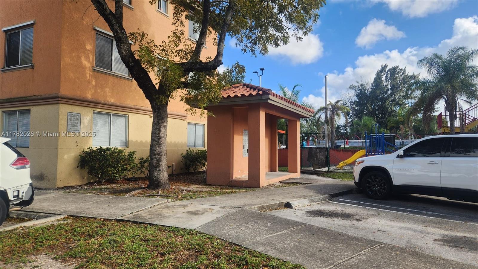 17602 NW 25th Ave 101