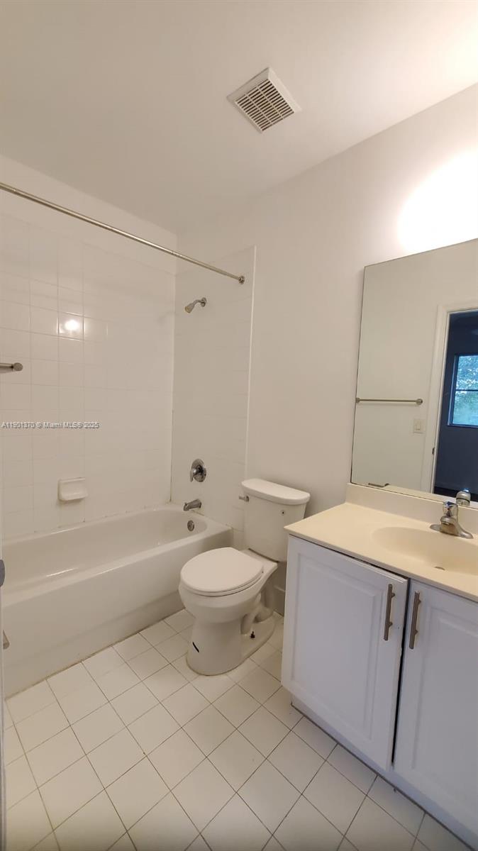 TUSCANY NO 3 CONDO - Residential