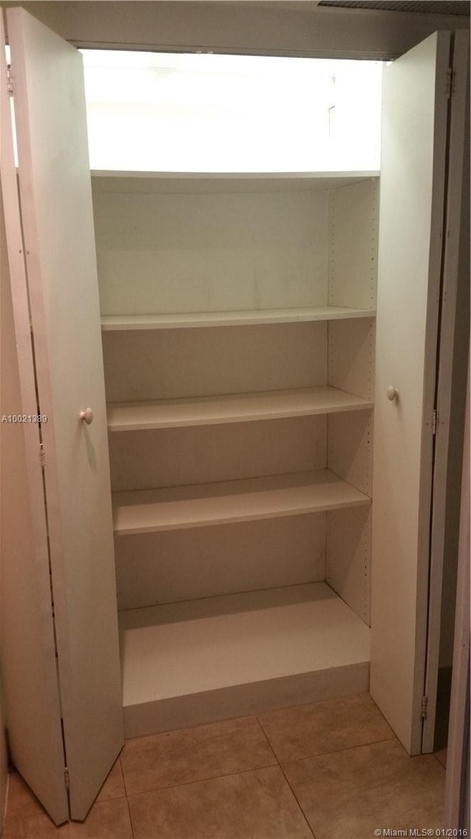 Polynesian Gardens 3 Cond - Residential Lease