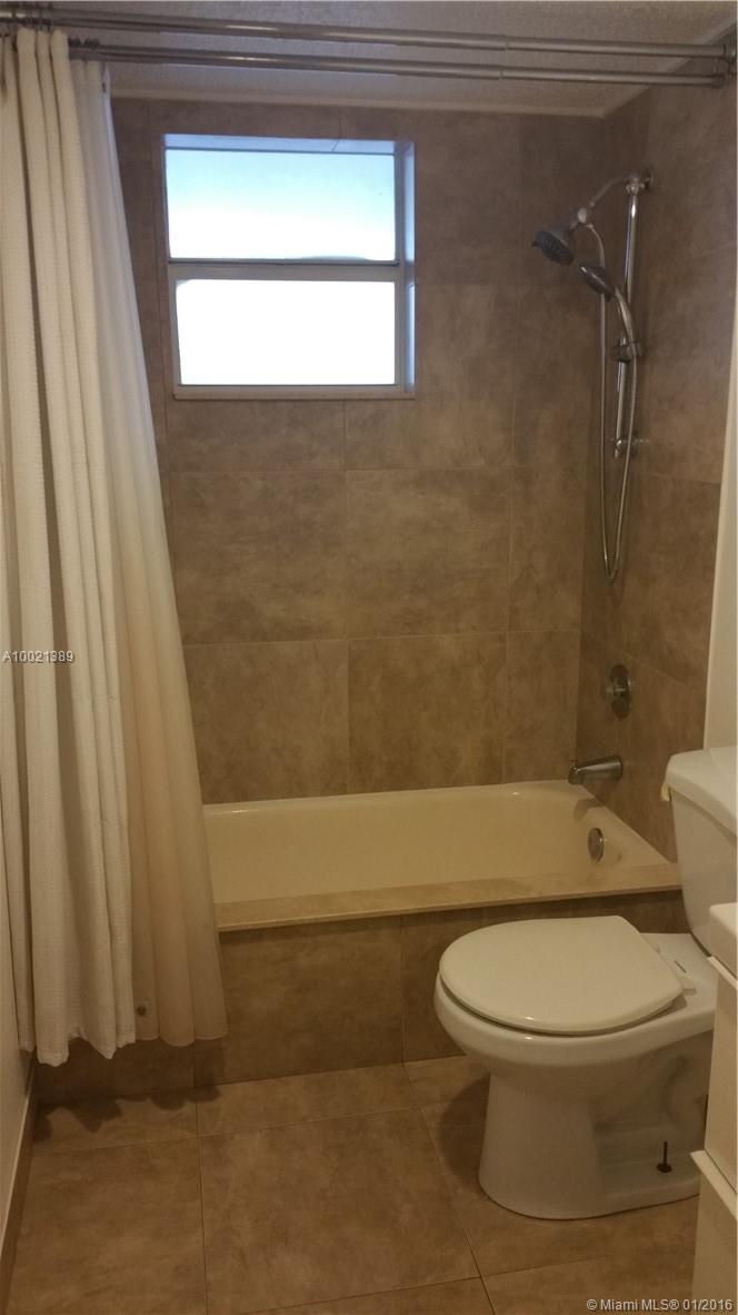 Polynesian Gardens 3 Cond - Residential Lease