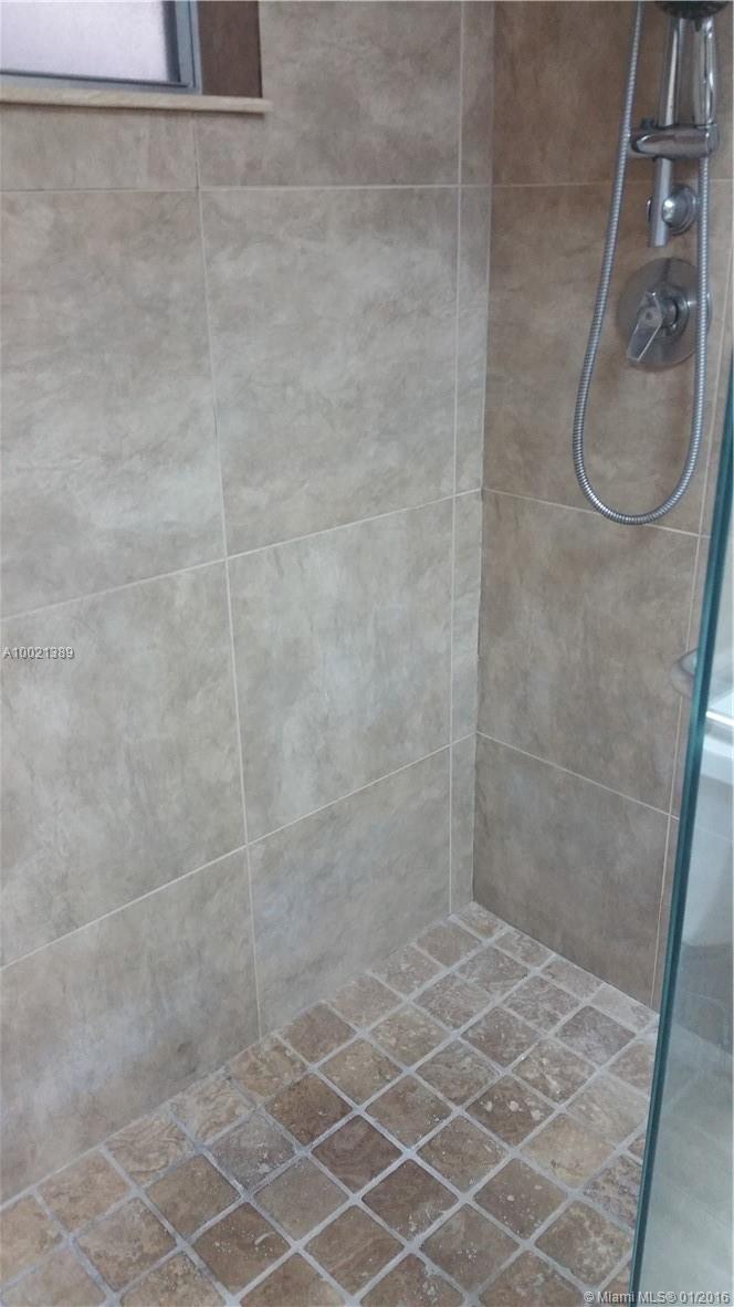 Polynesian Gardens 3 Cond - Residential Lease