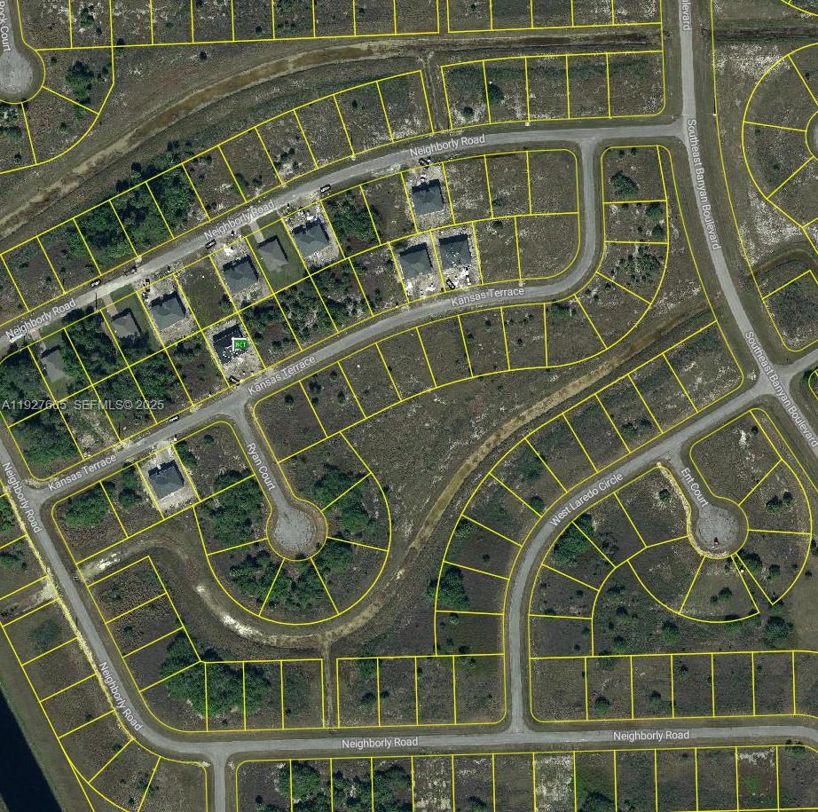 PORT LABELLE UNIT 12 BLK - Land