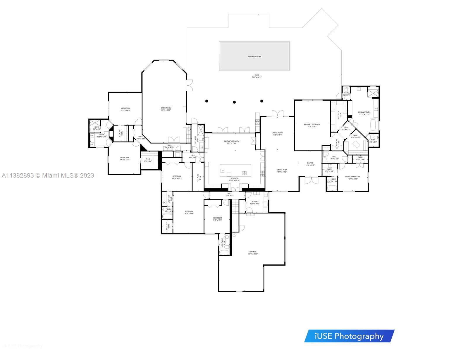 TOWN & RANCH ESTS - Residential