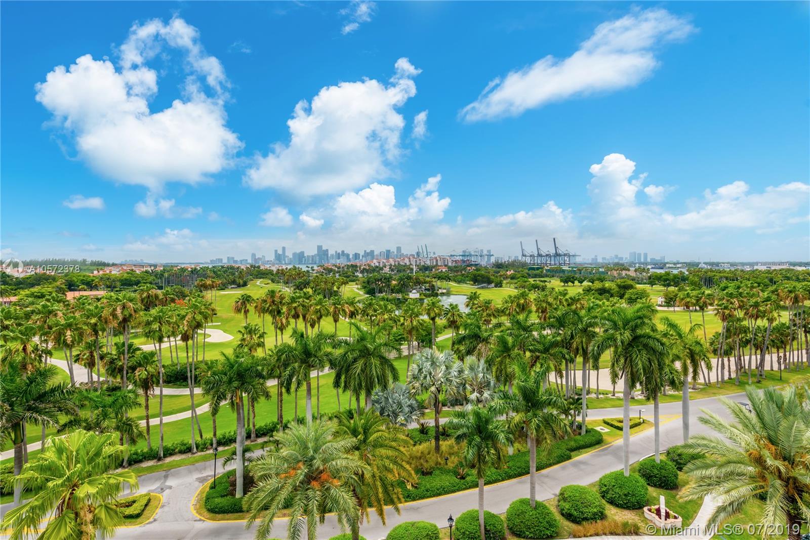 OCEANSIDE FISHER ISL COND - Residential