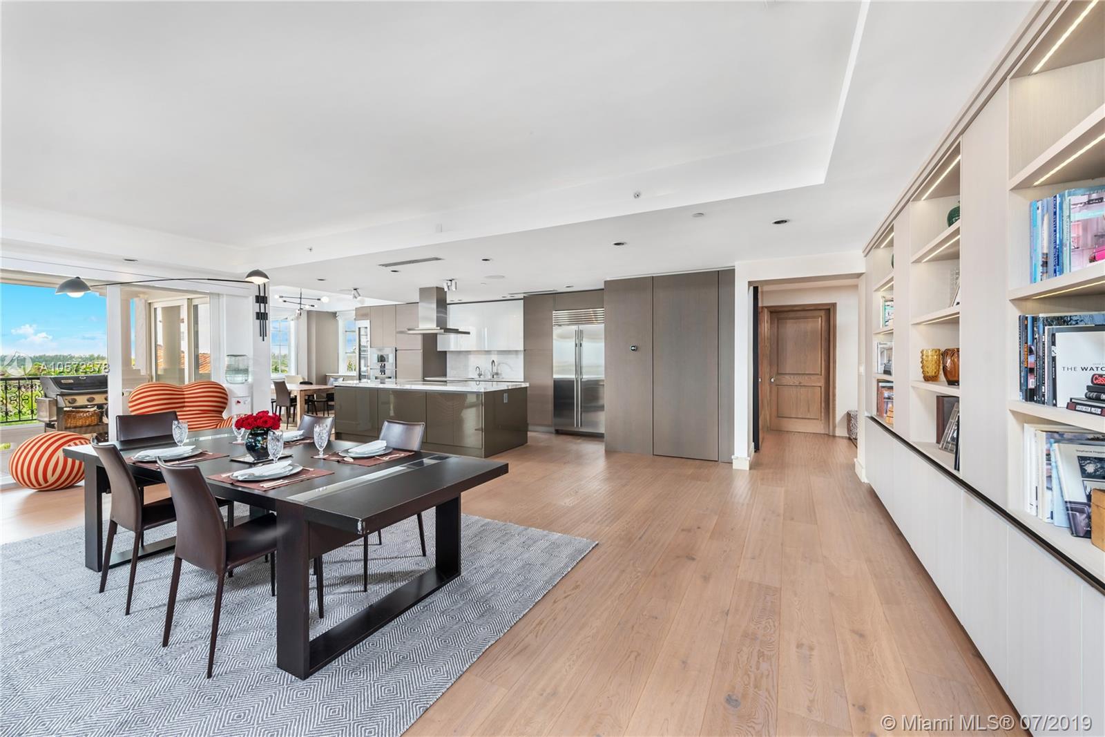 OCEANSIDE FISHER ISL COND - Residential