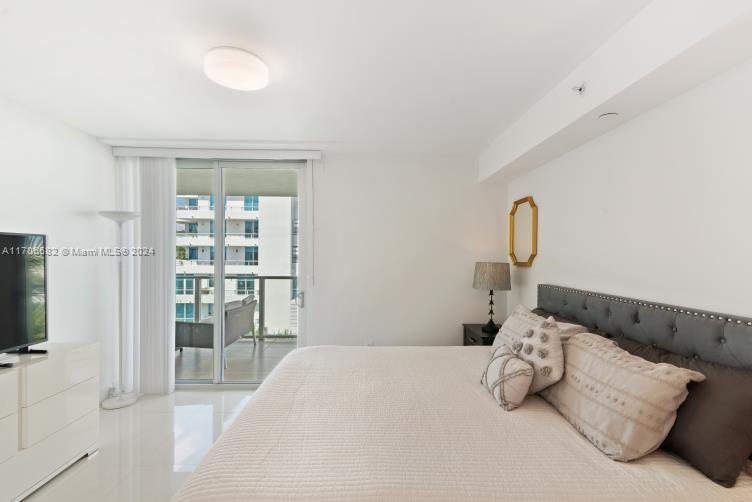 ONE BAY HARBOR CONDO - Residential