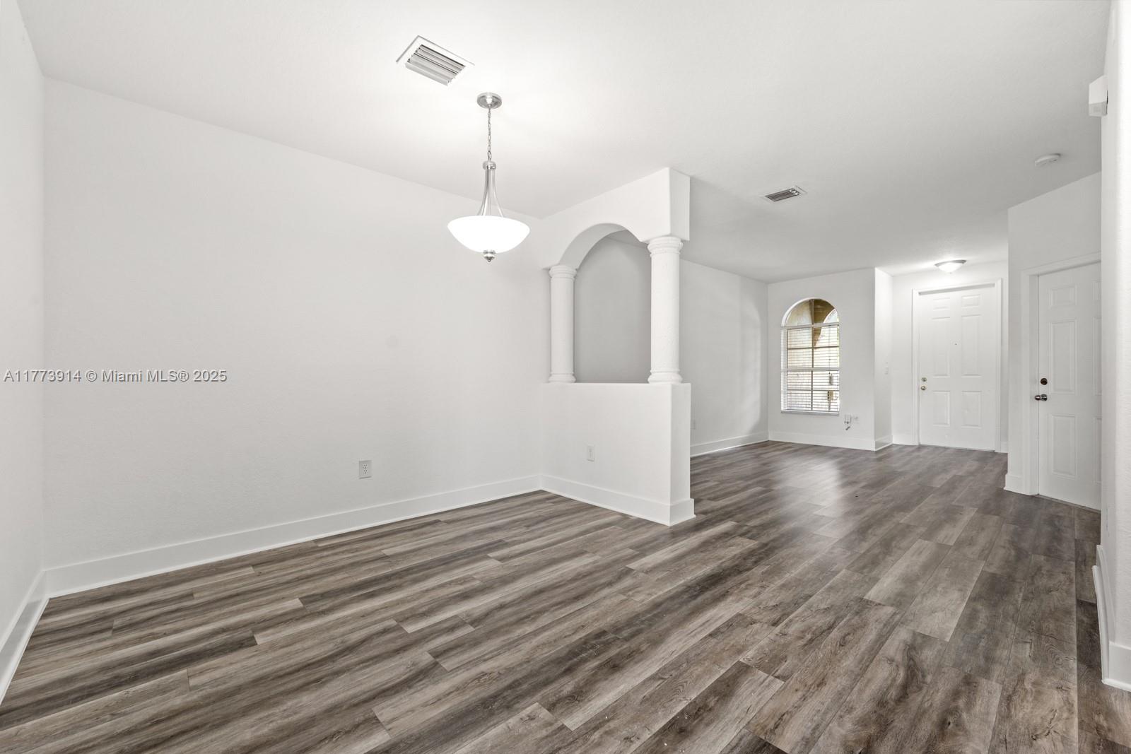 KEYS GARDEN - Residential