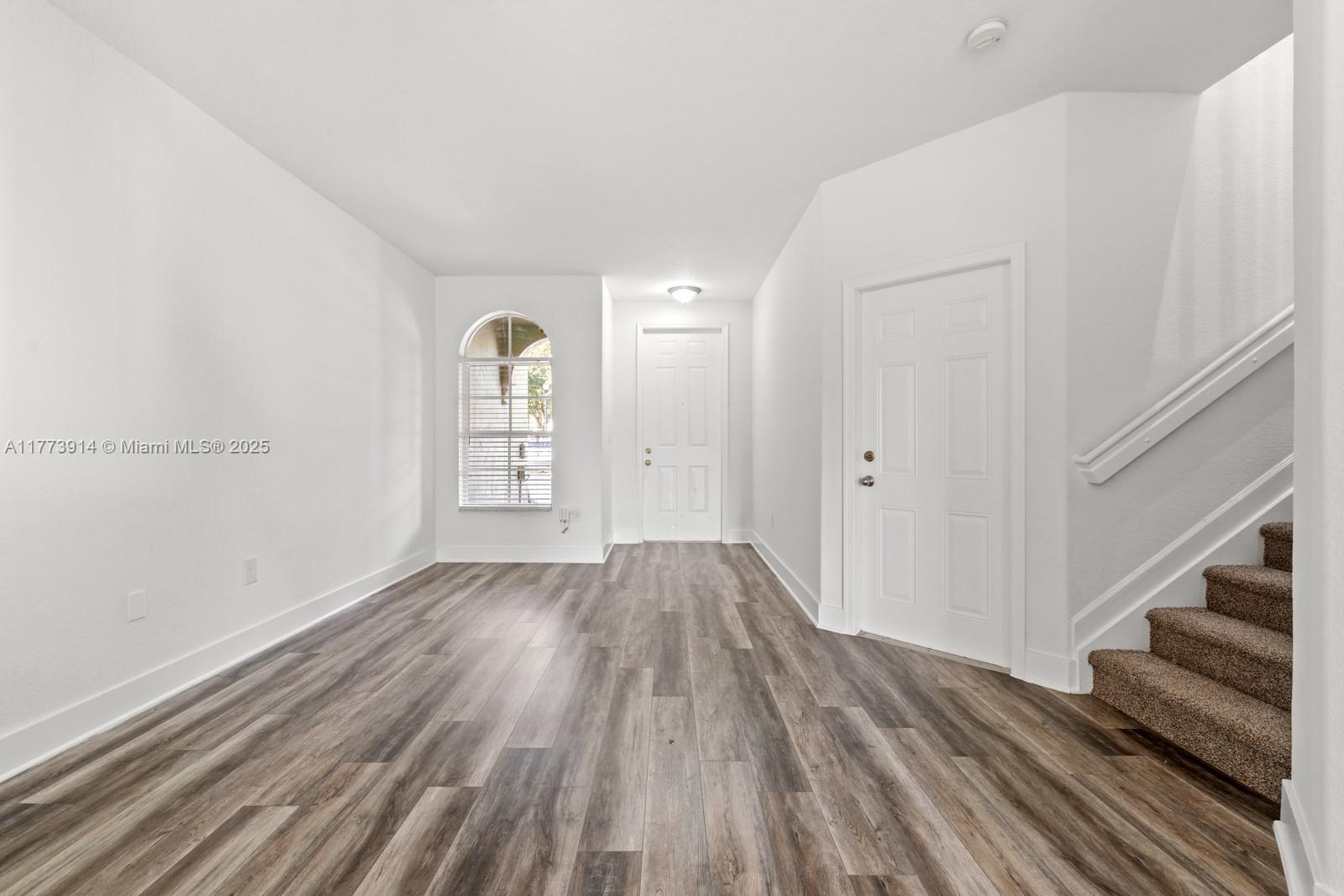 KEYS GARDEN - Residential