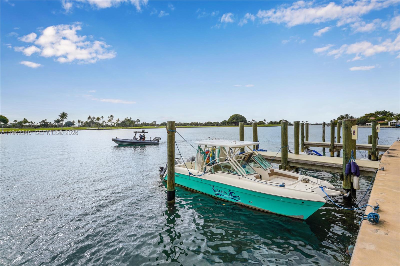 COLONY BAY HARBOR APTS CO - Residential