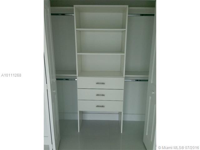 400 Sunny Isles Condo - Residential Lease