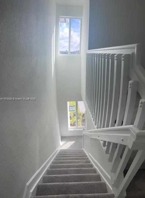 MIAMI LAND AND DEVELOPMEN - Residential Lease