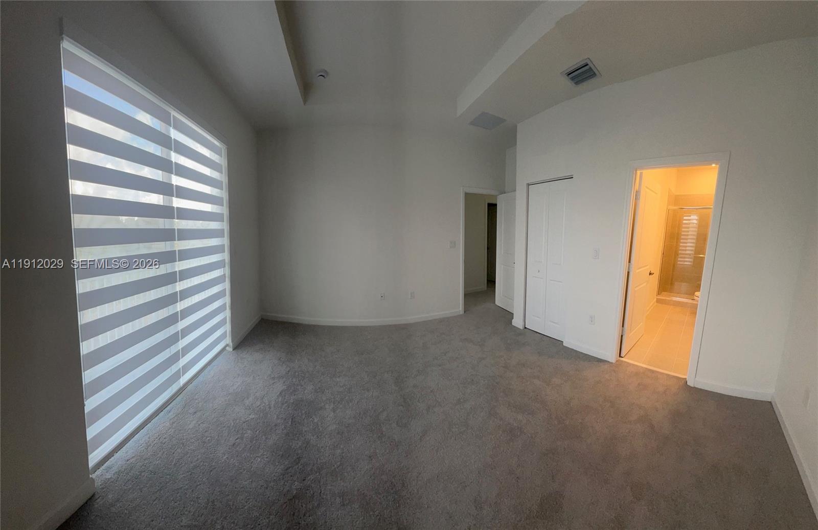 MIAMI LAND AND DEVELOPMEN - Residential Lease