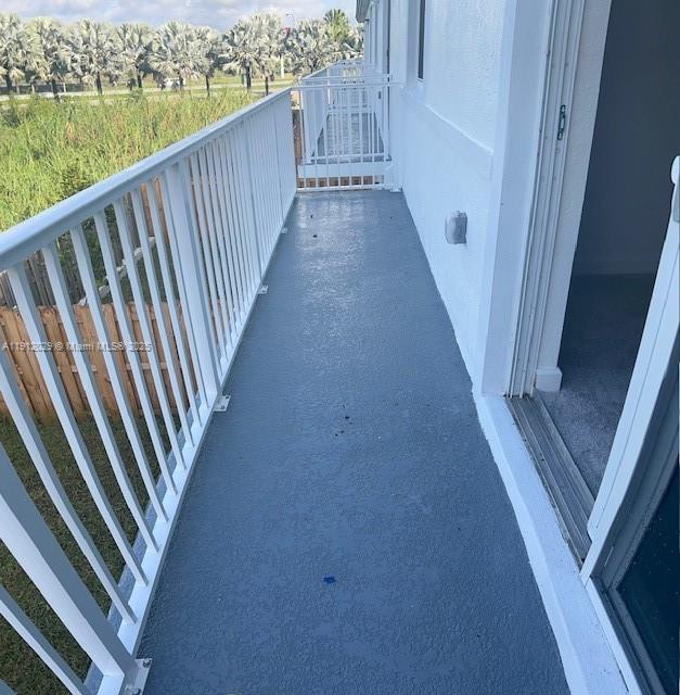 MIAMI LAND AND DEVELOPMEN - Residential Lease