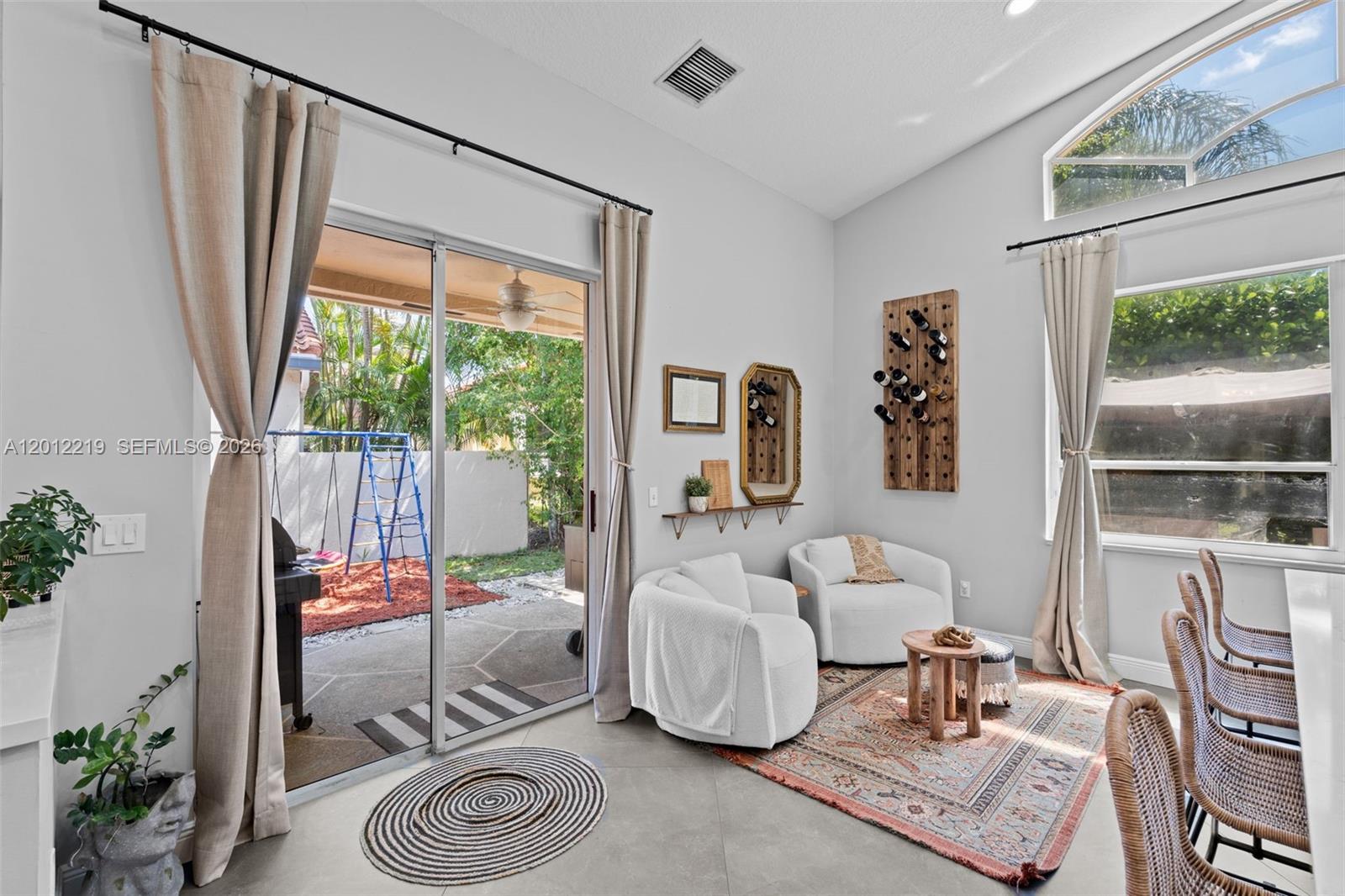 PIPERS GLEN A-3 - Residential