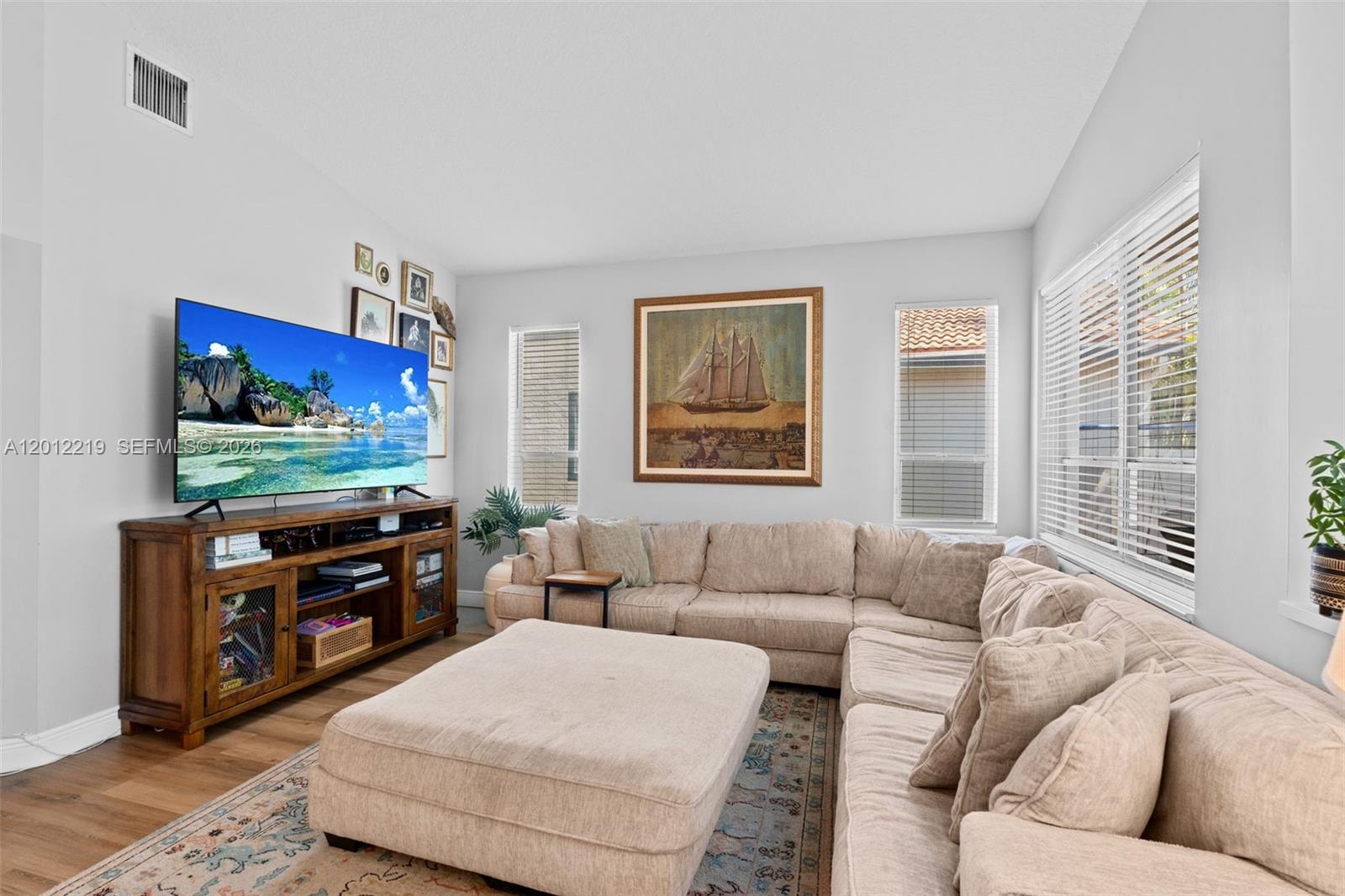 PIPERS GLEN A-3 - Residential
