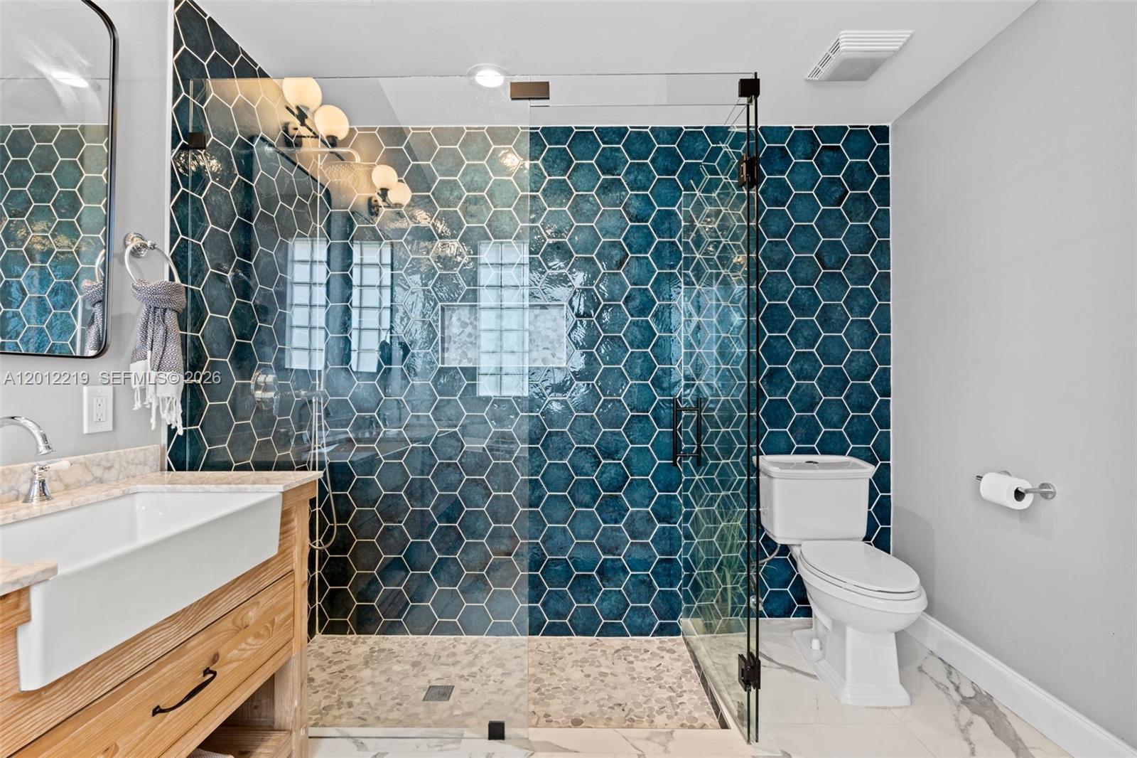 PIPERS GLEN A-3 - Residential