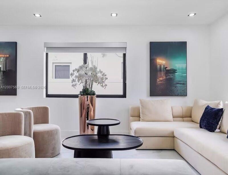 BAY VISTA PARK - Residential