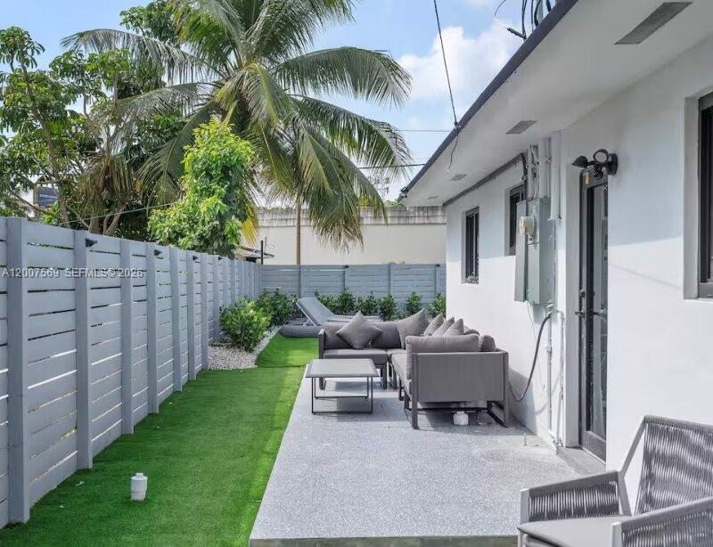 BAY VISTA PARK - Residential