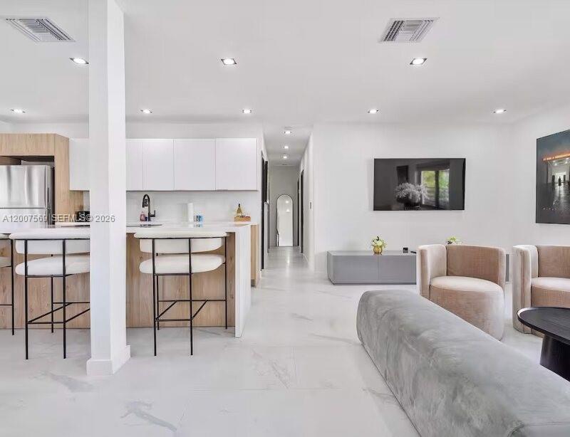 BAY VISTA PARK - Residential