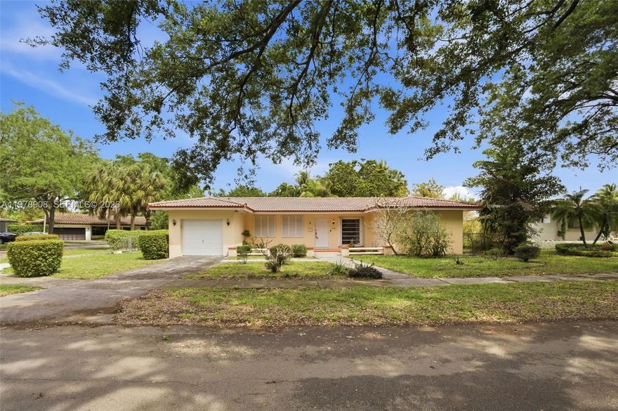 4 Bedroom, 2 Bath home located in the well established Miami Lakes Community, situated on a desirable corner lot with additional yard space and enhanced natural light troughout. The property features a functional layout, one car garage and a fenced bacyard with generous outdoor area suitable for a variety of uses.

The home is in original condition and presents an opportunity for toughtful updates and customization. 

Conveniently located near Miami Lakes Elementary School, Miami Lakes Middle School and nearby hight school. Close to parks, Main Street Miami Lakes, shopping dining and the Miami Lakes Golf Club. Easy access to major roadways including Palmetto Expressway (SR 826) and nw 67 Avenue, offering connectivity troughtout Miami Dade County. New Pictures Coming in Soon.
