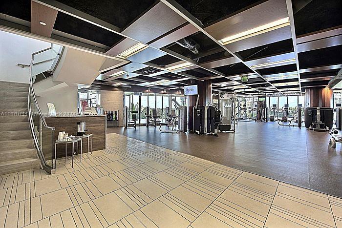 LAS OLAS RIVER HOUSE COND - Residential