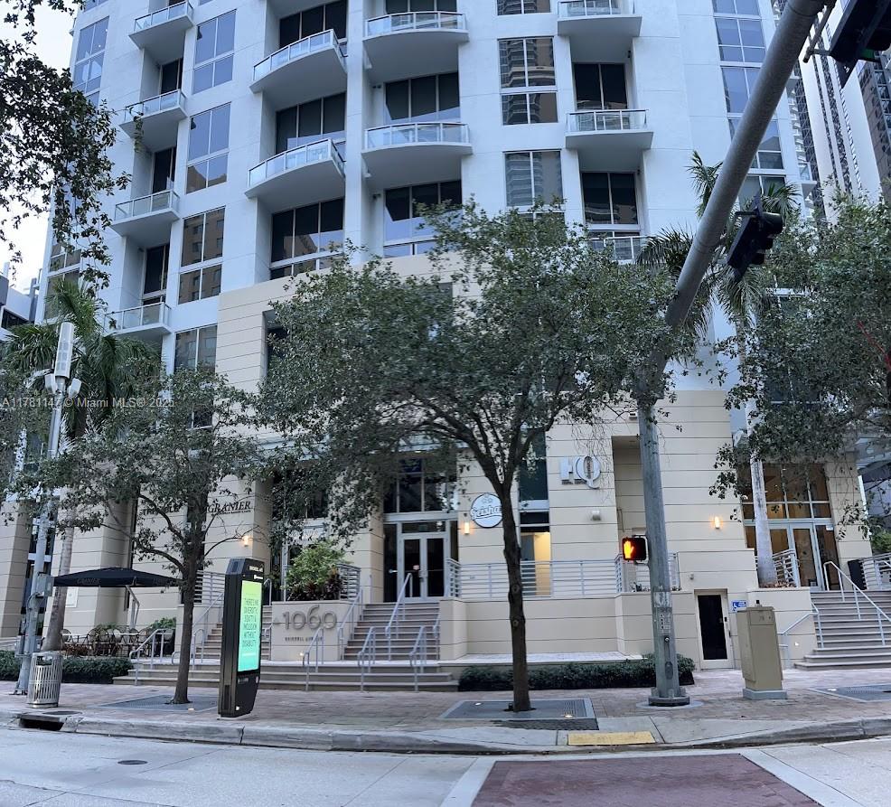 Rental Property at 1050 Brickell Ave 1018, Miami, Broward County, Florida - Bedrooms: 1 
Bathrooms: 2  - $3,200 MO.