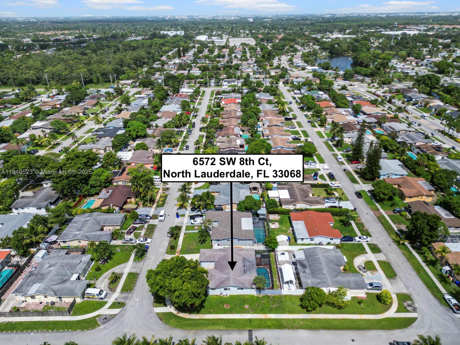 6572 SW 8th Ct