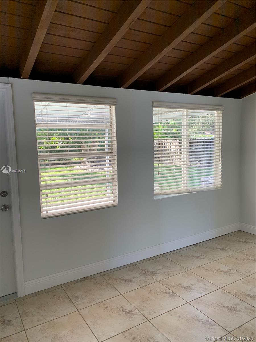 CAROLE HELMS MANOR - Residential Lease