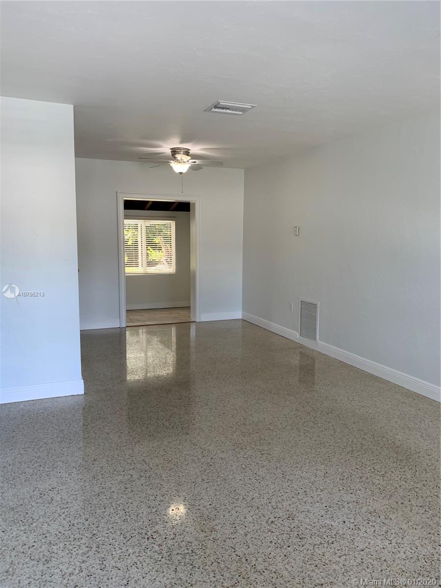 CAROLE HELMS MANOR - Residential Lease