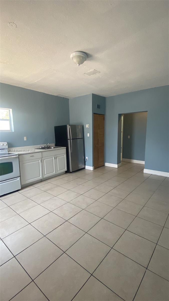 2014 Funston St