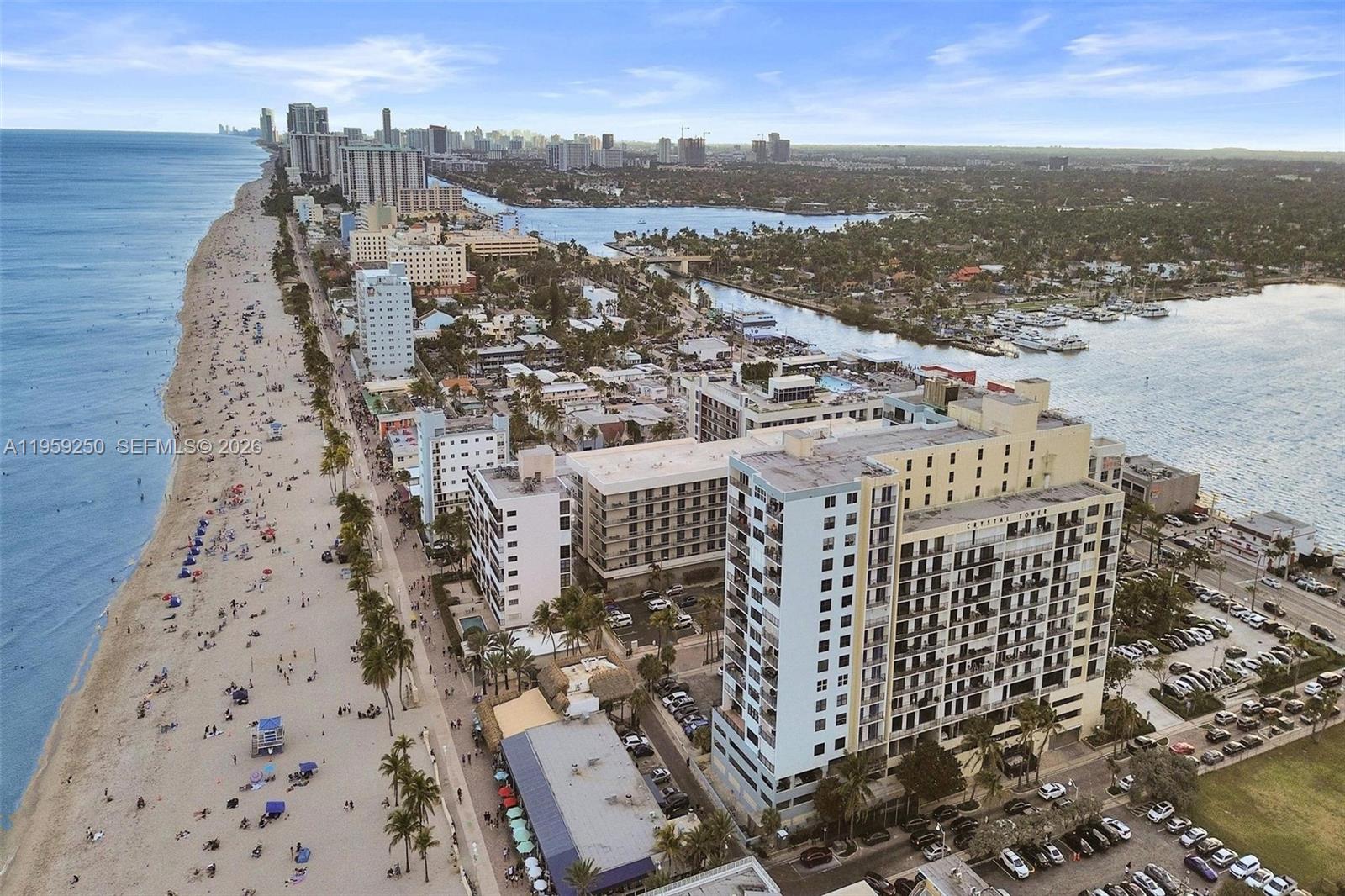 CRYSTAL TOWER - Residential