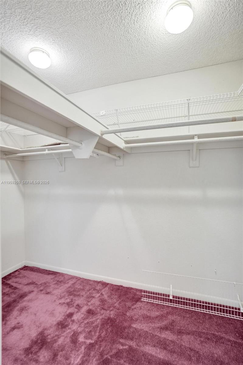 CRYSTAL TOWER - Residential