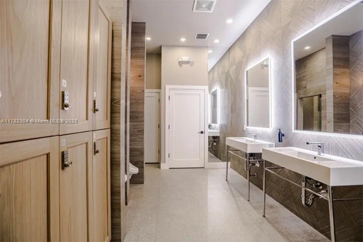 BOCA ISLES SOUTH - Residential Lease