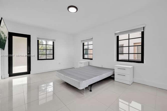 ALTOS DEL MAR NO 3 - Residential Lease