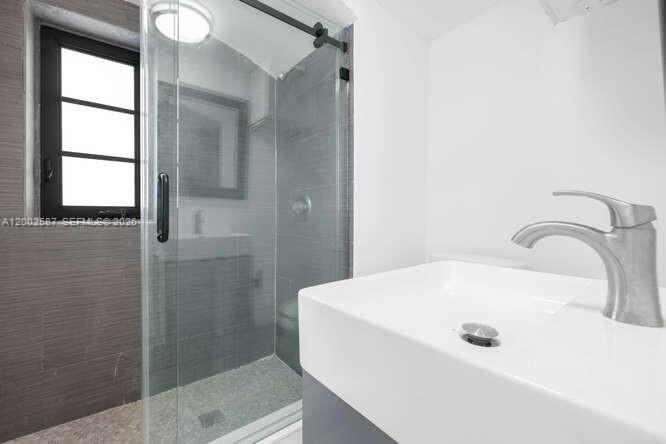 ALTOS DEL MAR NO 3 - Residential Lease