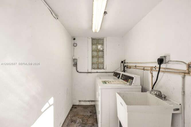 ALTOS DEL MAR NO 3 - Residential Lease