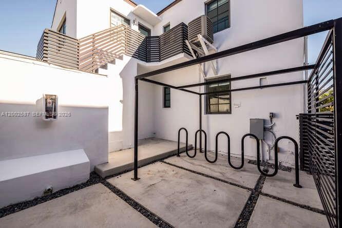 ALTOS DEL MAR NO 3 - Residential Lease