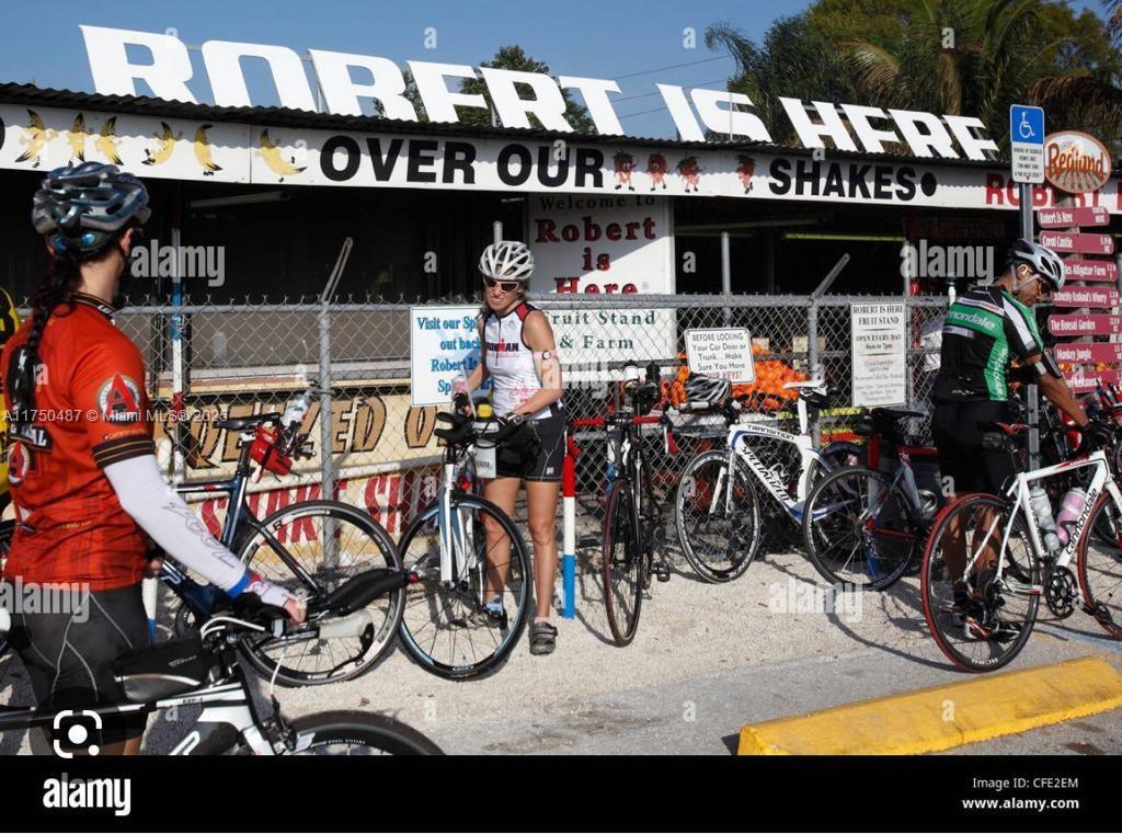 SUBDIVISION DE AURORA - Residential