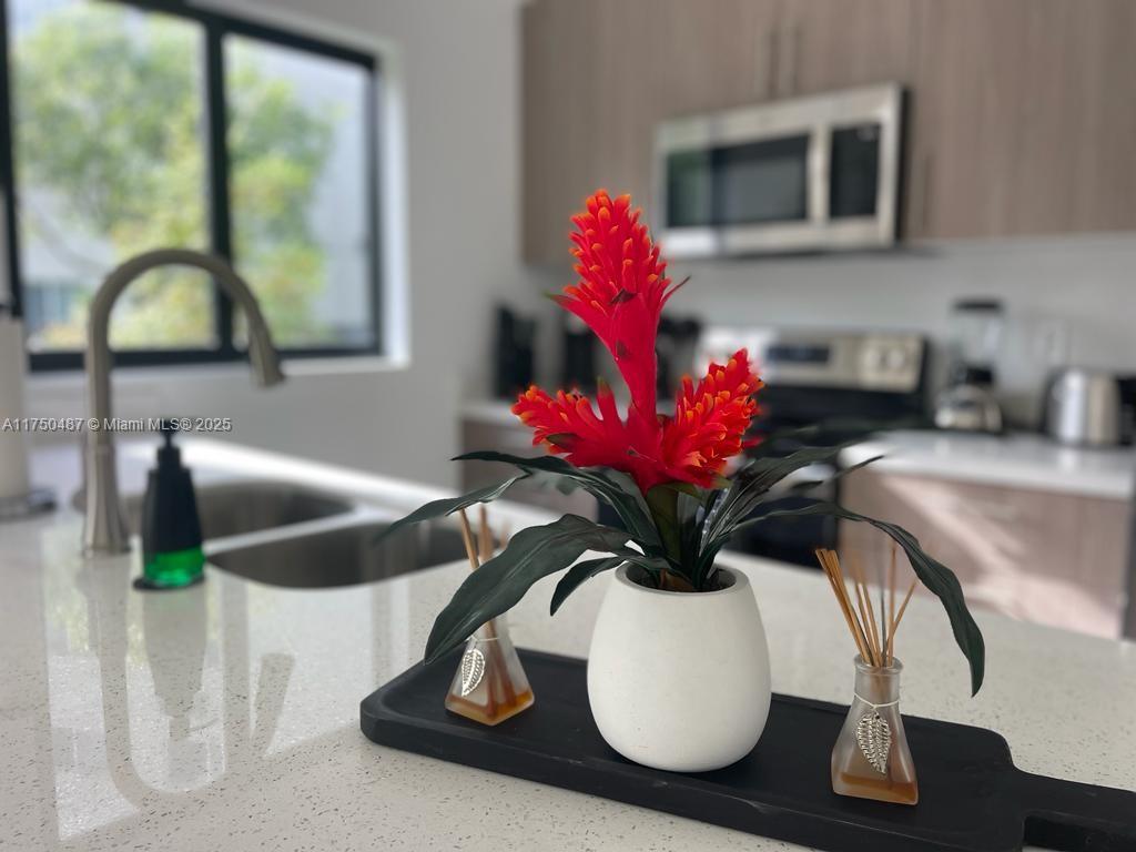 SUBDIVISION DE AURORA - Residential