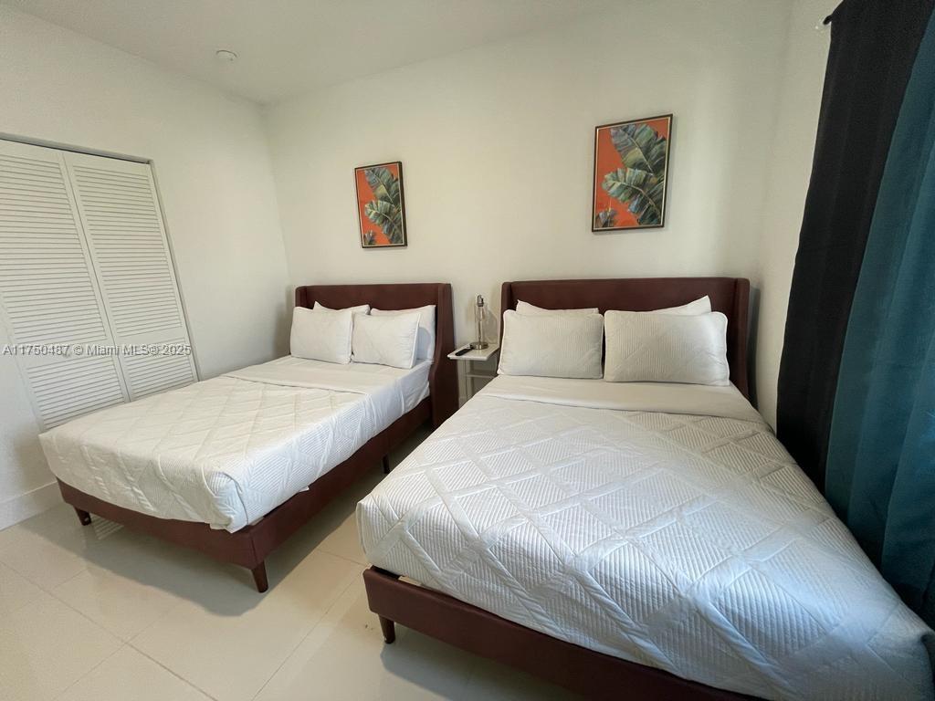 SUBDIVISION DE AURORA - Residential