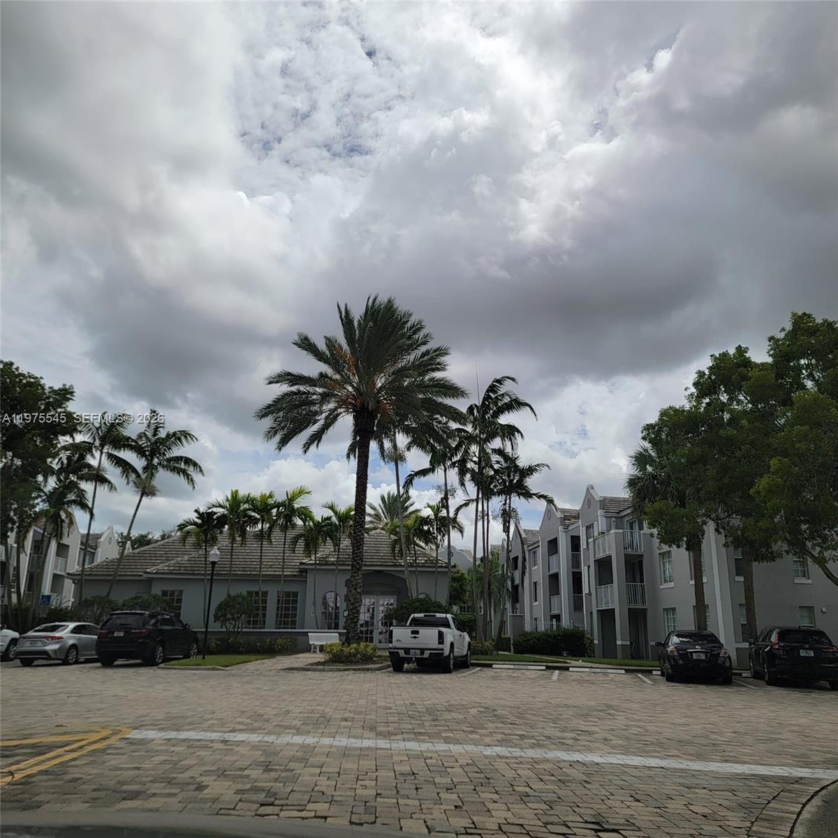 DEVONAIRE CONDO AT PEMBRO - Residential