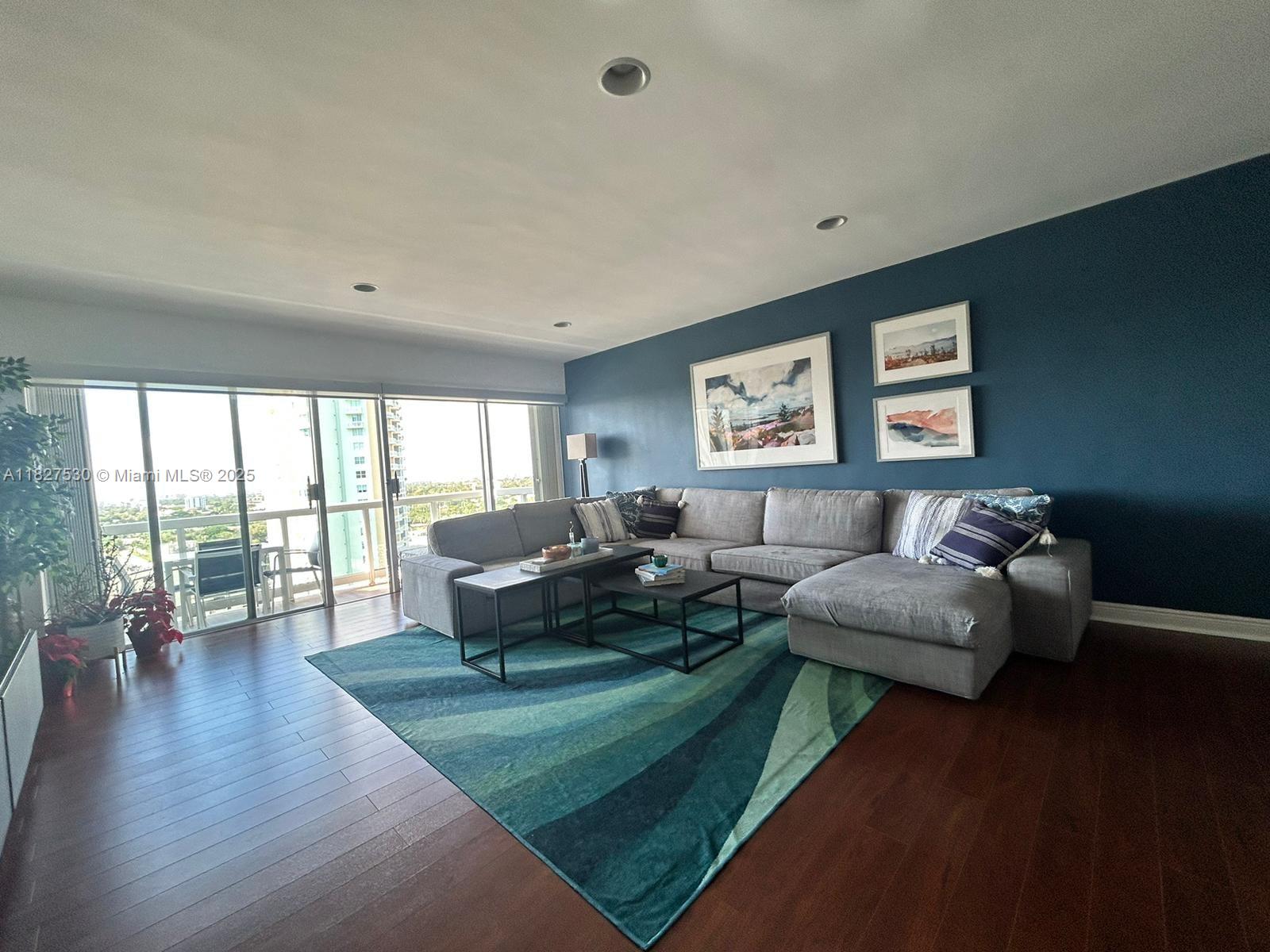 Beautiful Large and Remodeled Unit. 2Bed/2bath apartment. Unblocked views to city and daily sunset, great amenities. Laundry in unit. New Kitchen and bathrooms. Amazing building on the water with many amenities: Gym, Pool, Tenis Courts, events room, kids play area, barbecue area, store and more. It can be rented Furnished or unfurnished. Easy to move in. Get the best of Brickell night live, Key Biscayne beach, all with walking distance. And Coconut grove parks and marina within a very short drive. Best location on the water and calm solid street.